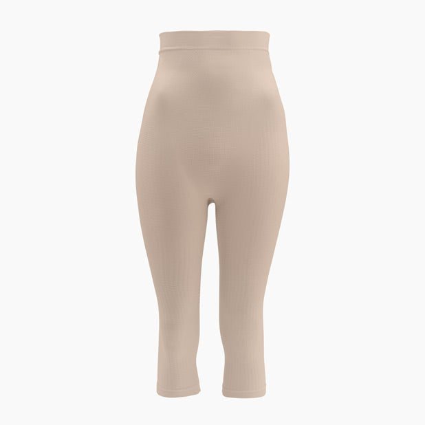Front view of women’s powder high-waist capri shapewear with push-up and anti-cellulite control on mannequin