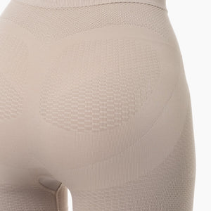 Women's mid-thigh shapewear short with anti-cellulite control